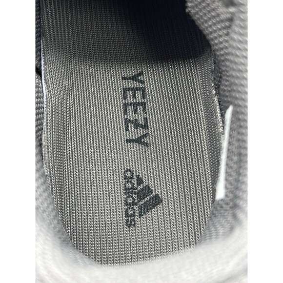 adidas Yeezy Boost 700 \'Mauve\' Men’s Size 4 / Women’s 5.5 (EE9614) CLEAN NO BOX main image 5